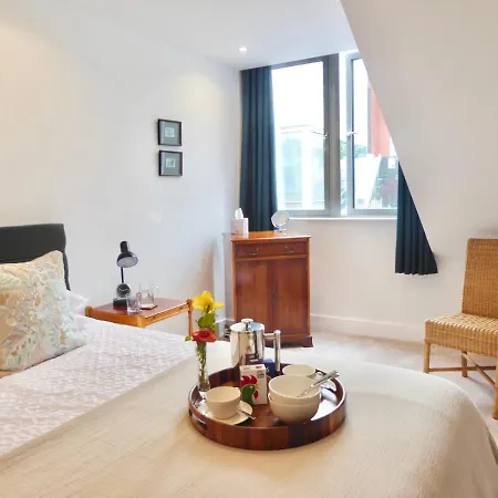 Springfield Court 12 Harrogate